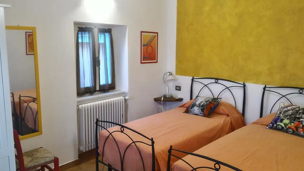 Pietra Di Mare Hotel Biassa 2*,